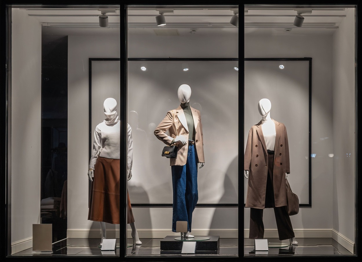 CARLIER CARREAUX MINUTE -Vitrine de magasin